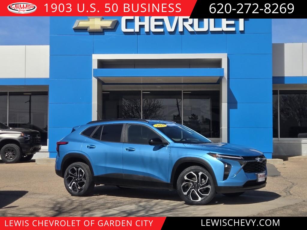 2025 Chevrolet Trax RS