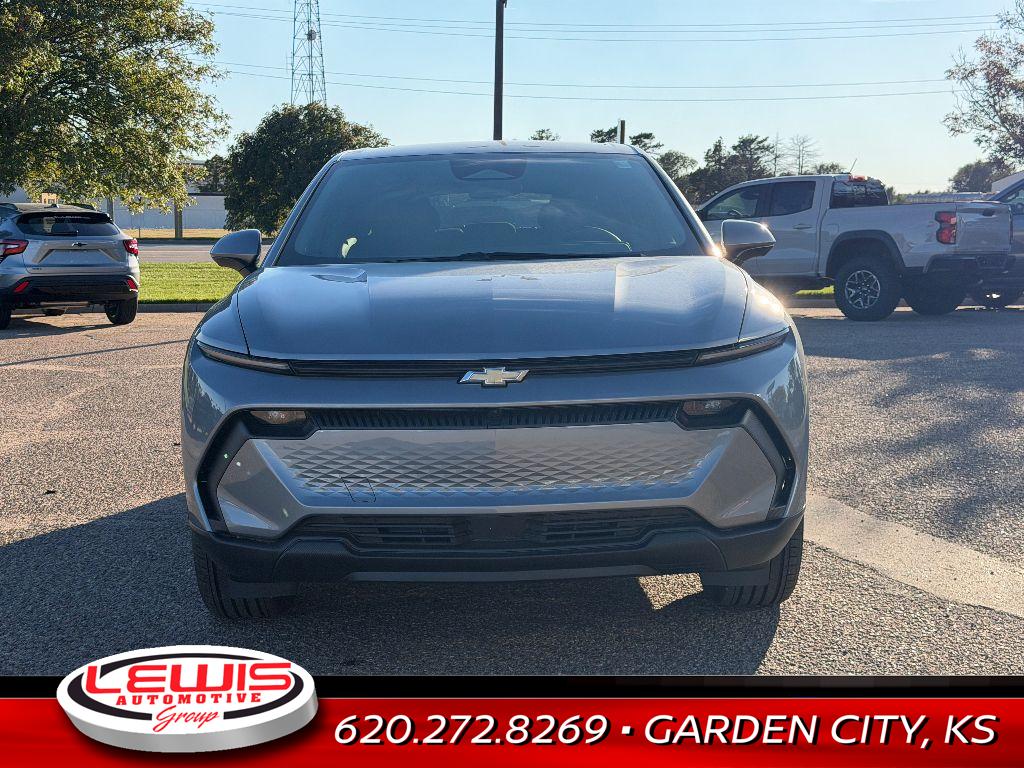 2026 Chevrolet Equinox EV 1LT photo 4