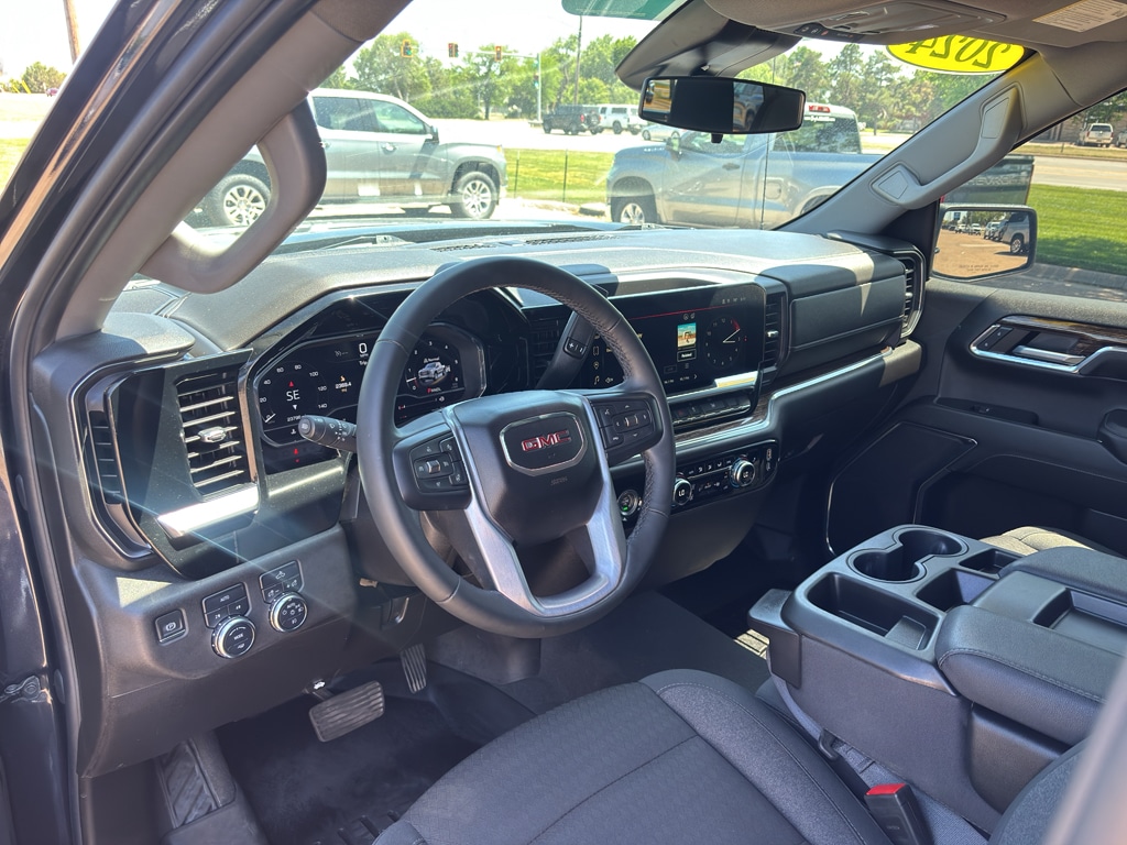 2024 GMC Sierra 1500 Elevation - Photo 12