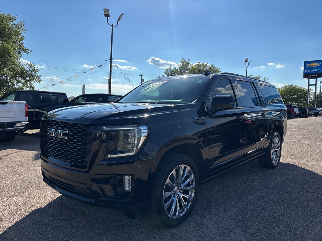 Used 2024 GMC Yukon XL Denali SUV