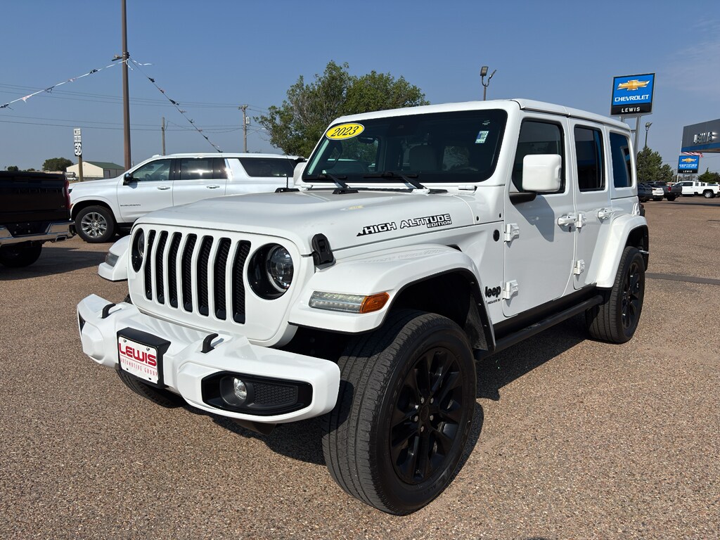 Used 2023 Jeep Wrangler 4-Door High Altitude 4x4 SUV