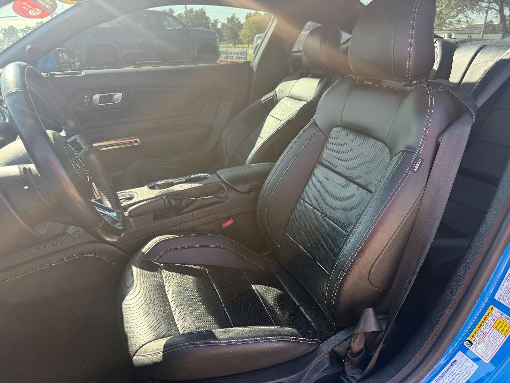 Used 2022 Ford Mustang Ecoboost