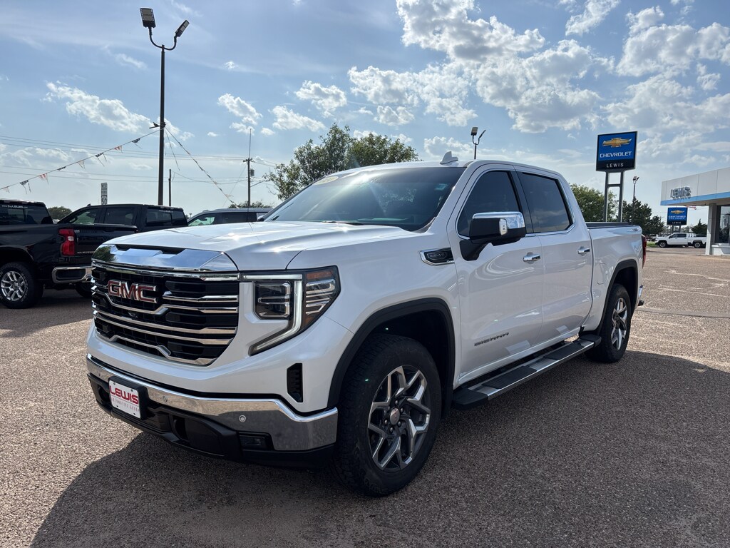 Used 2024 GMC Sierra 1500 SLT Truck