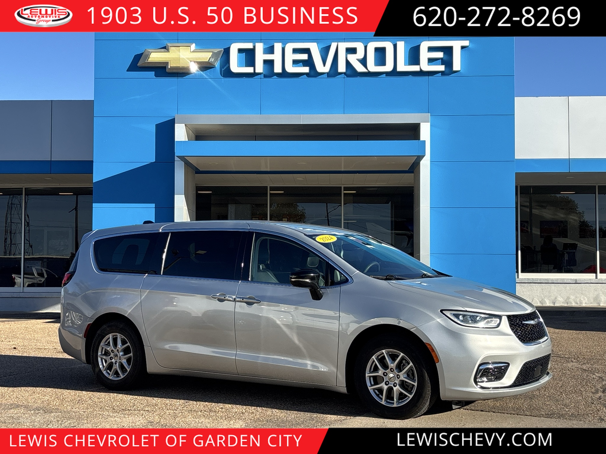 2024 Chrysler Pacifica Touring L