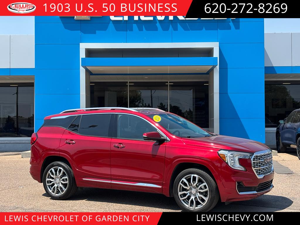 2023 GMC Terrain Denali AWD's photo