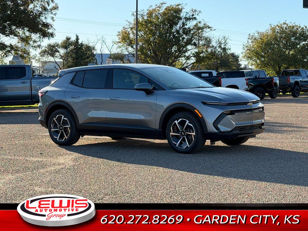 2026 Chevrolet Equinox EV 1LT photo 2