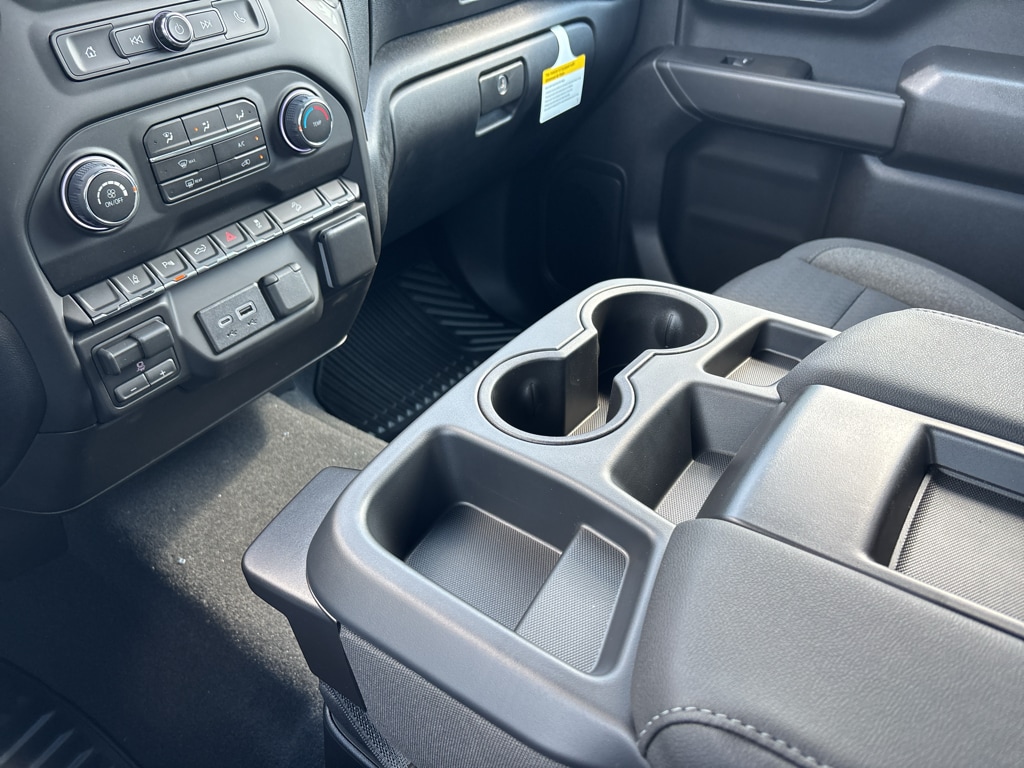 2026 Chevrolet Silverado 2500 HD Custom - Photo 20