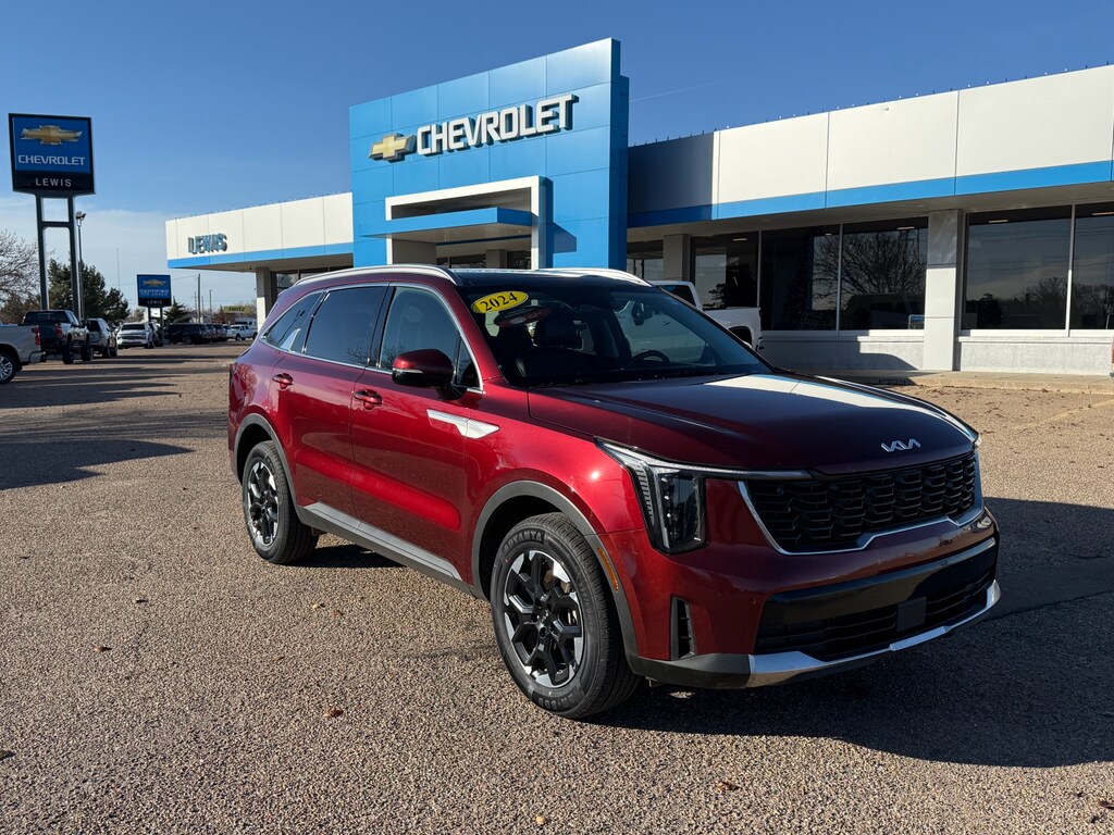 2024 Kia Sorento S photo 2