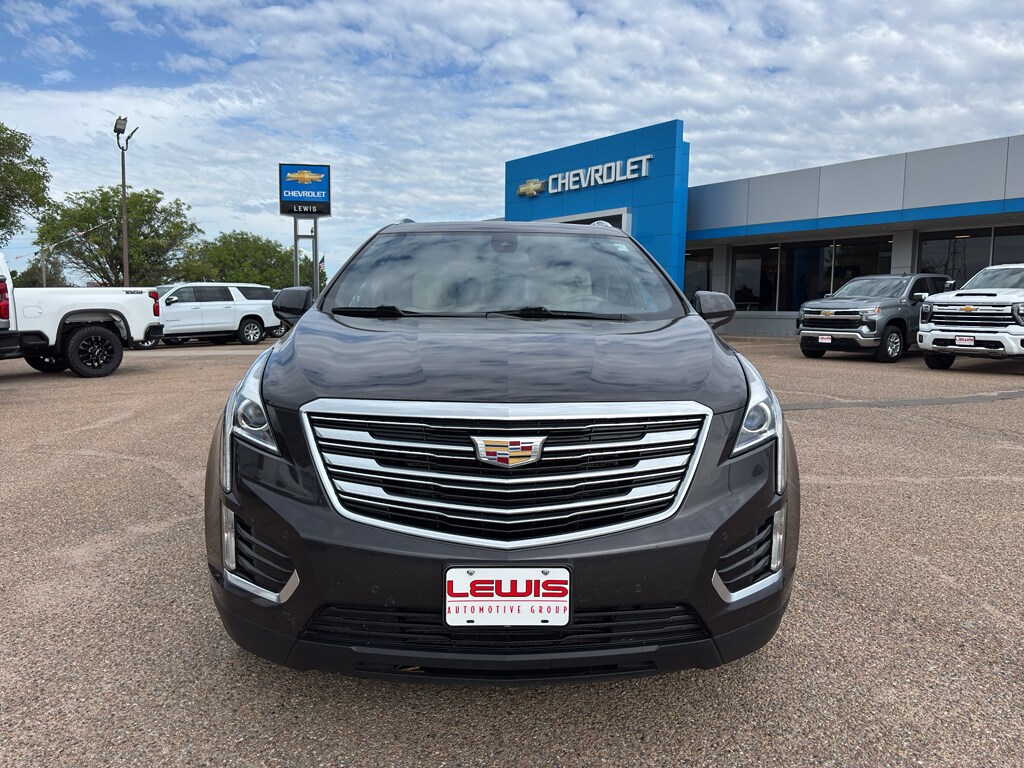 Used 2018 Cadillac XT5 Luxury FWD SUV
