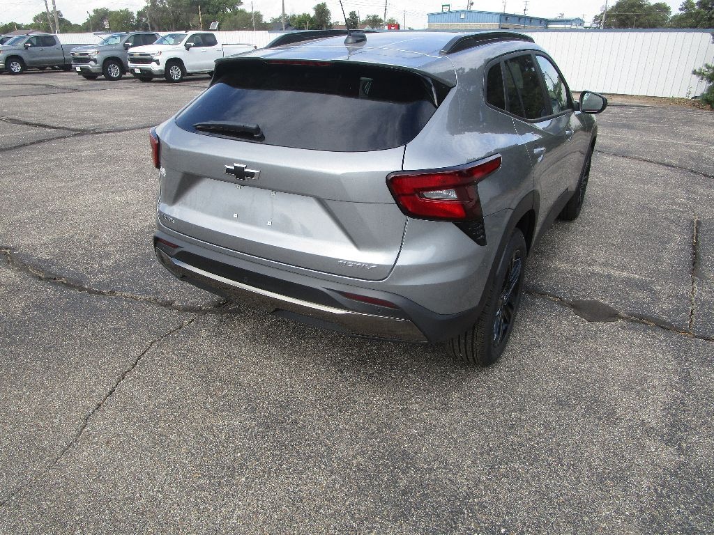 New 2025 Chevrolet Trax Activ SUV