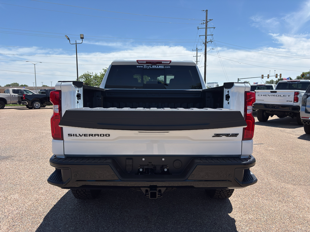 2026 Chevrolet Silverado 1500 ZR2 - Photo 8