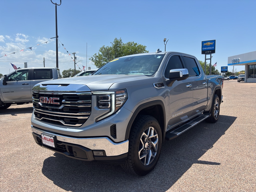 Used 2025 GMC Sierra 1500 SLT Truck