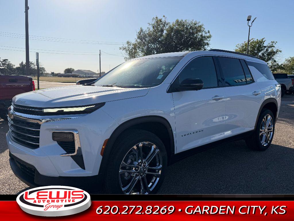 2026 Chevrolet Traverse photo 2