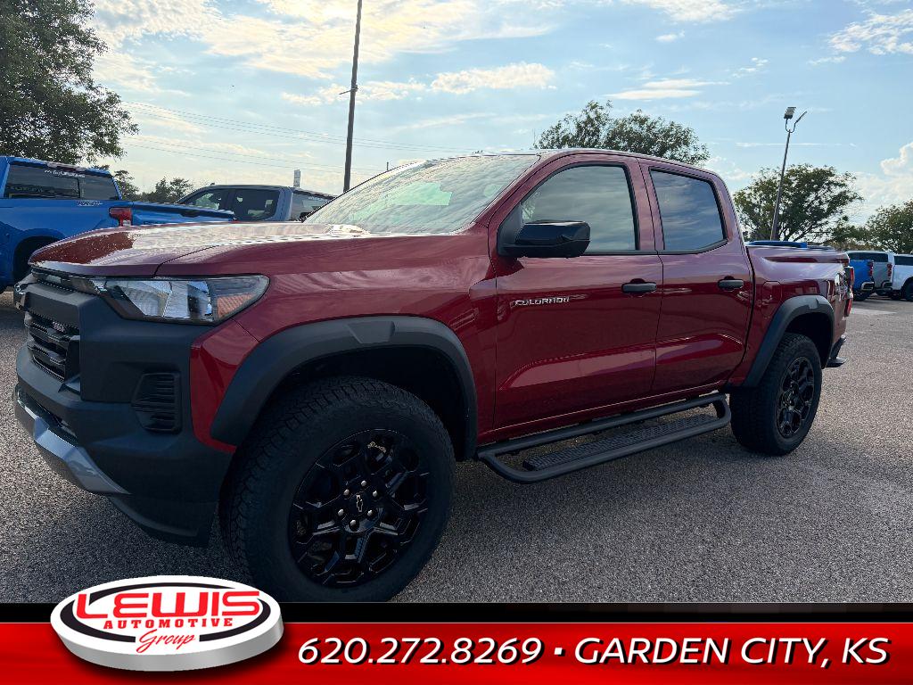 2026 Chevrolet Colorado Trail Boss photo 4