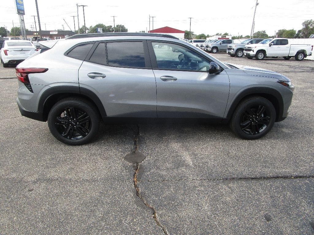 New 2025 Chevrolet Trax Activ SUV