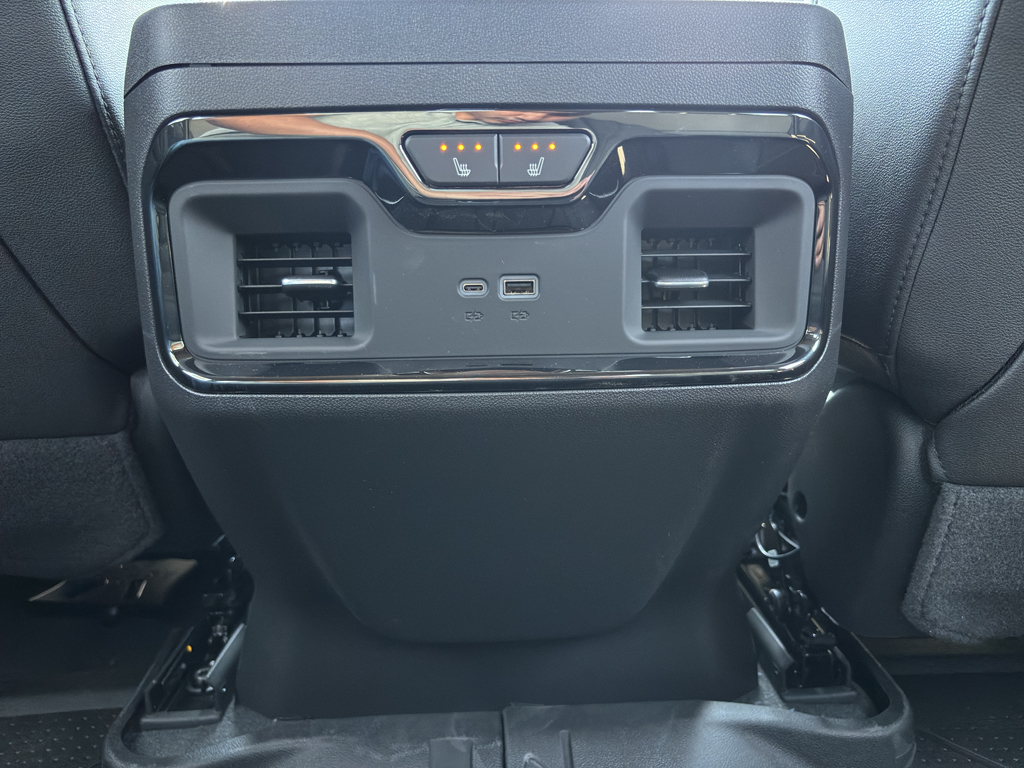 2026 Chevrolet Silverado 1500 ZR2 - Photo 21