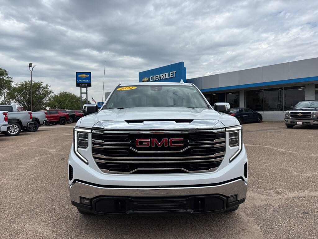 Used 2024 GMC Sierra 1500 SLT Truck