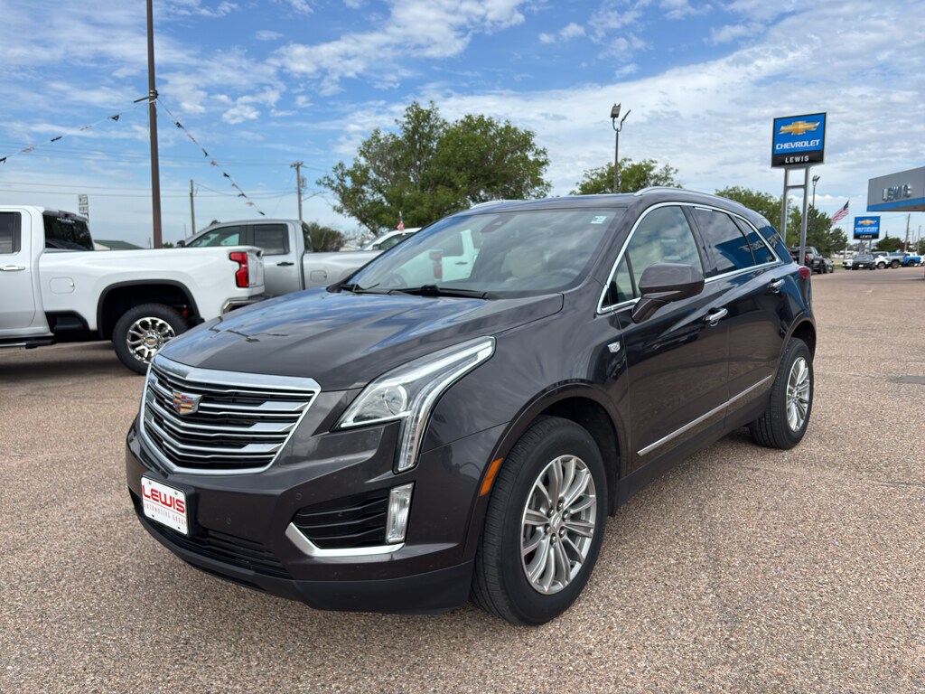 Used 2018 Cadillac XT5 Luxury FWD SUV