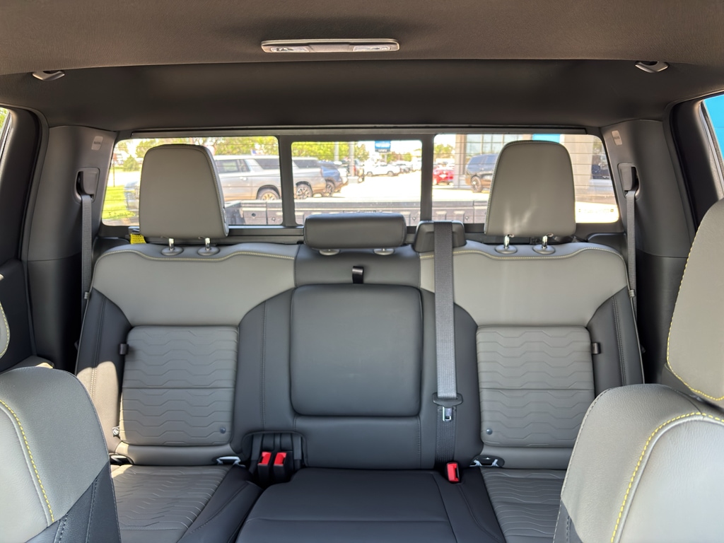 2026 Chevrolet Silverado 1500 ZR2 - Photo 19