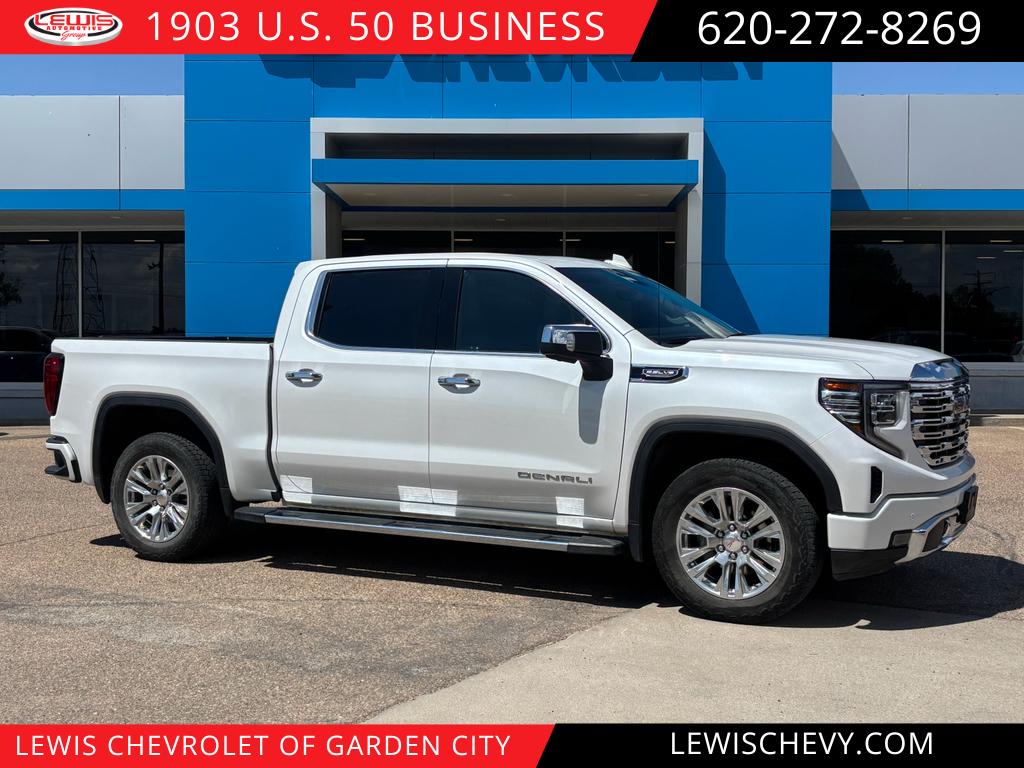 2024 GMC Sierra 4WD Crew Cab Short Box Denali's photo