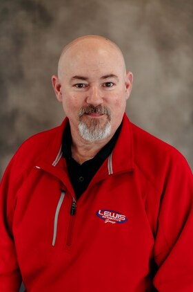 Staff member Barton Truelove from ID_db0994b387ca