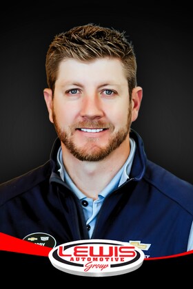 Staff member Bobby Lewton from ID_ef5ac2a488b1