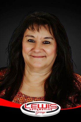 Staff member Tina Patterson from ID_619e143deb44