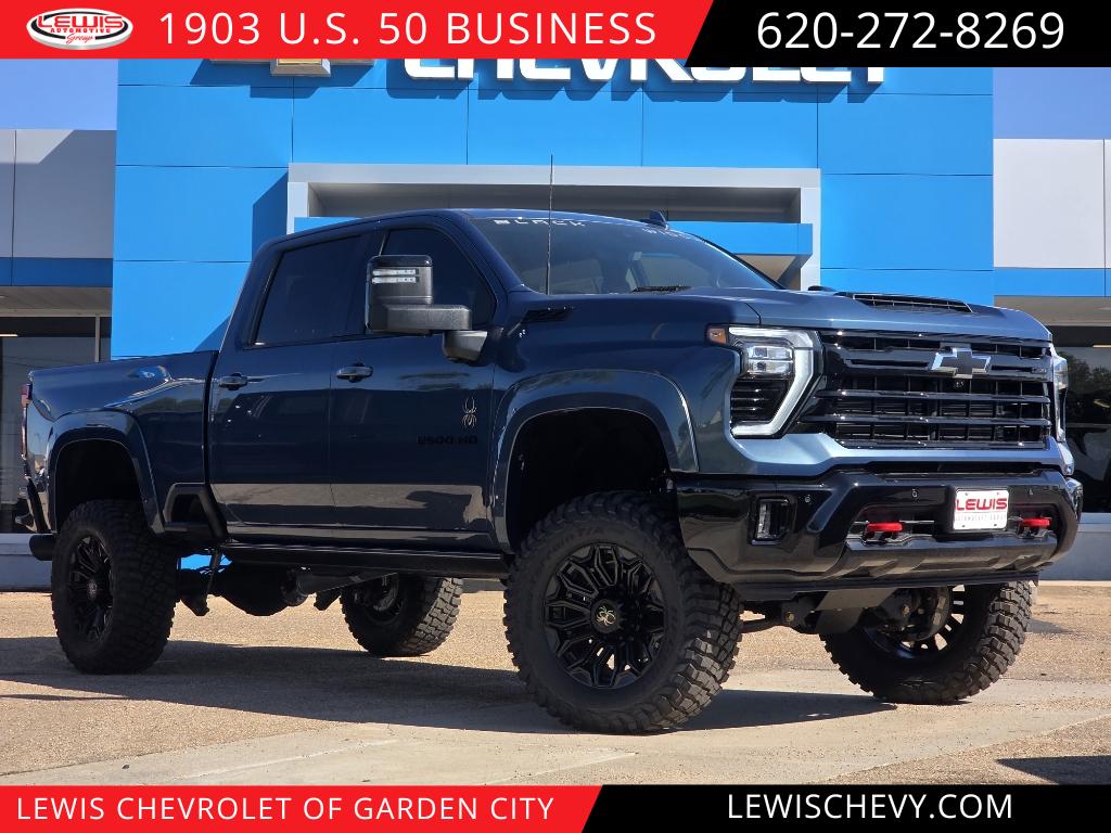 2025 Chevrolet Silverado 2500HD LTZ's photo