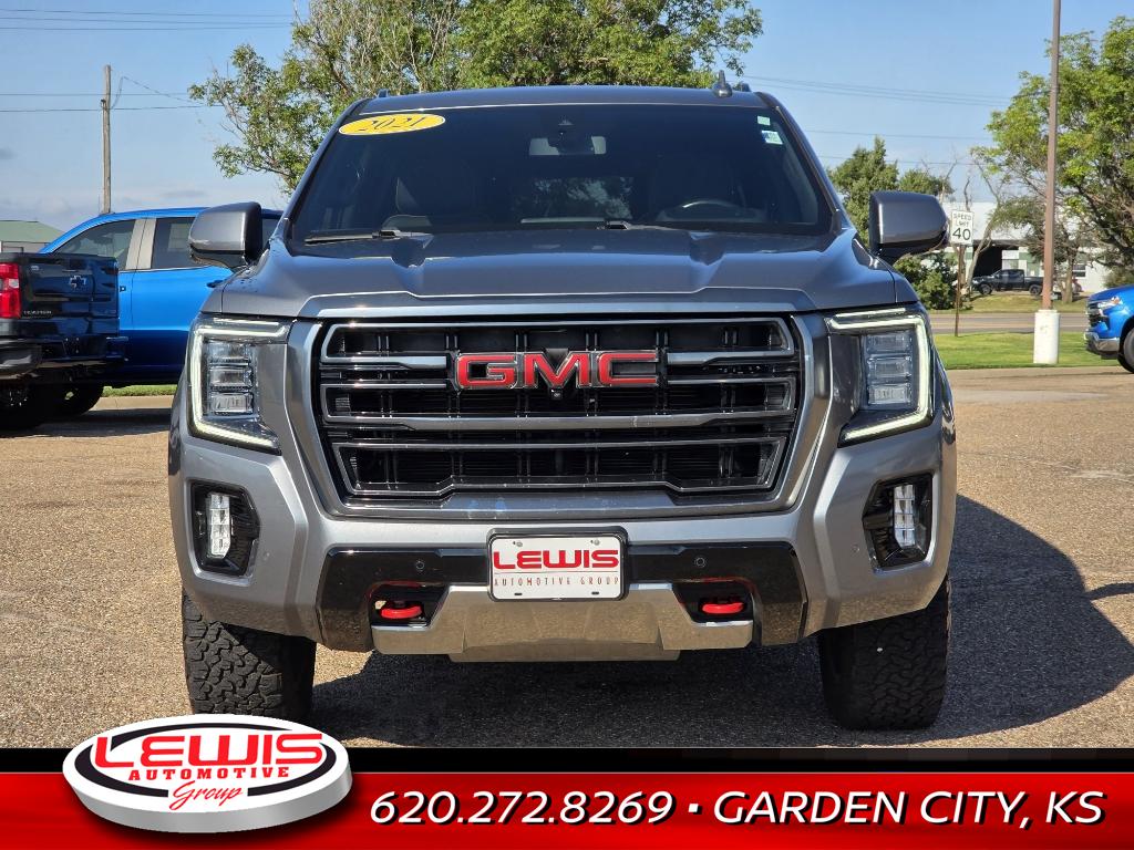 2021 Gmc Yukon XL AT4 photo 3