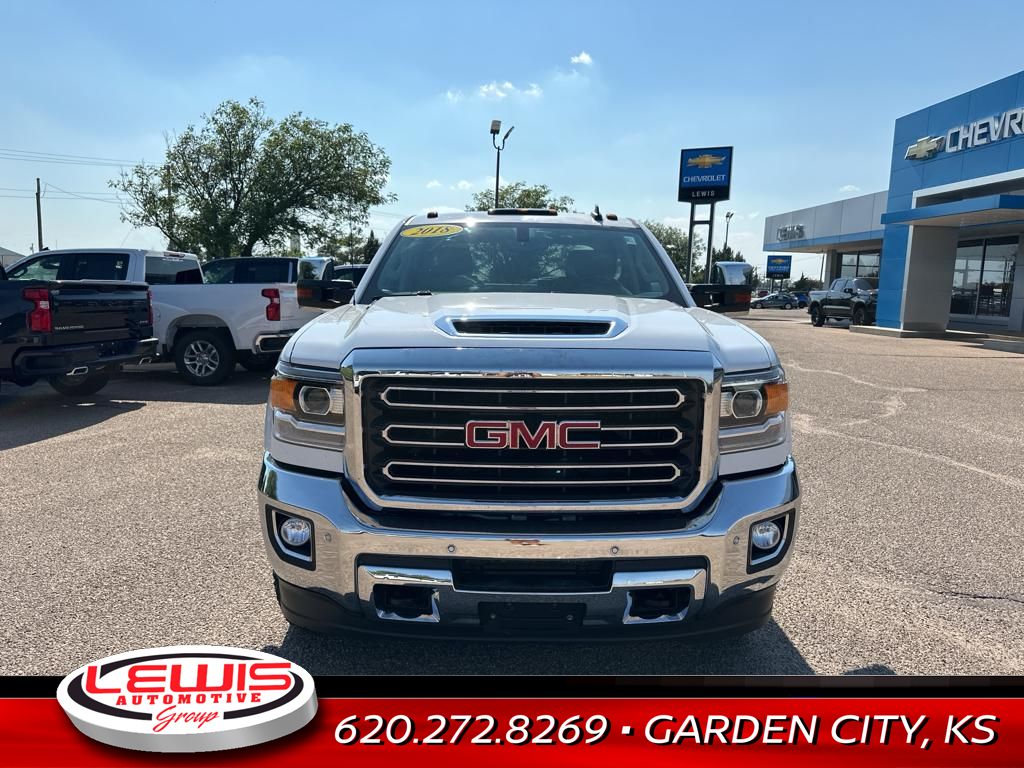 Used 2018 GMC Sierra 3500HD SLT with VIN 1GT42XCY2JF199945 for sale in Garden City, KS