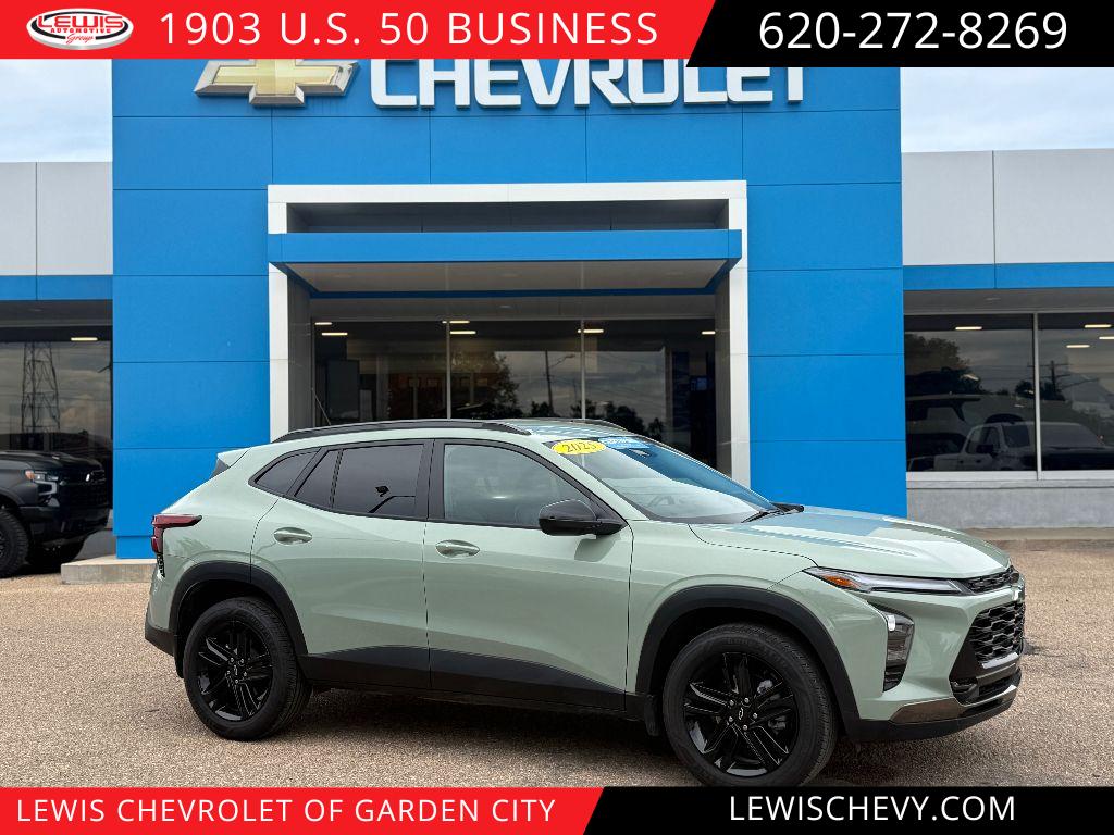 2025 Chevrolet Trax Activ's photo