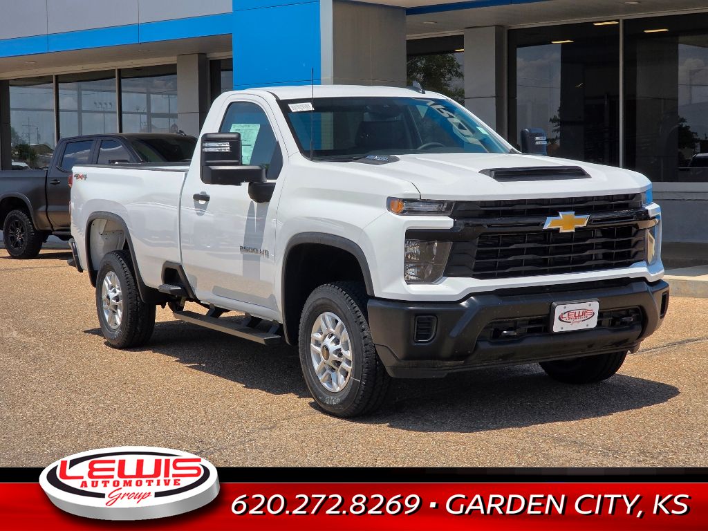 2025 Chevrolet Silverado 2500HD photo 2