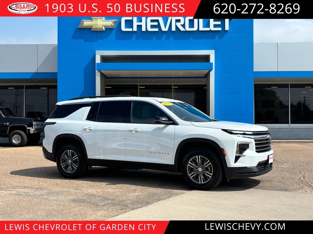 Used 2026 Chevrolet Traverse LT SUV