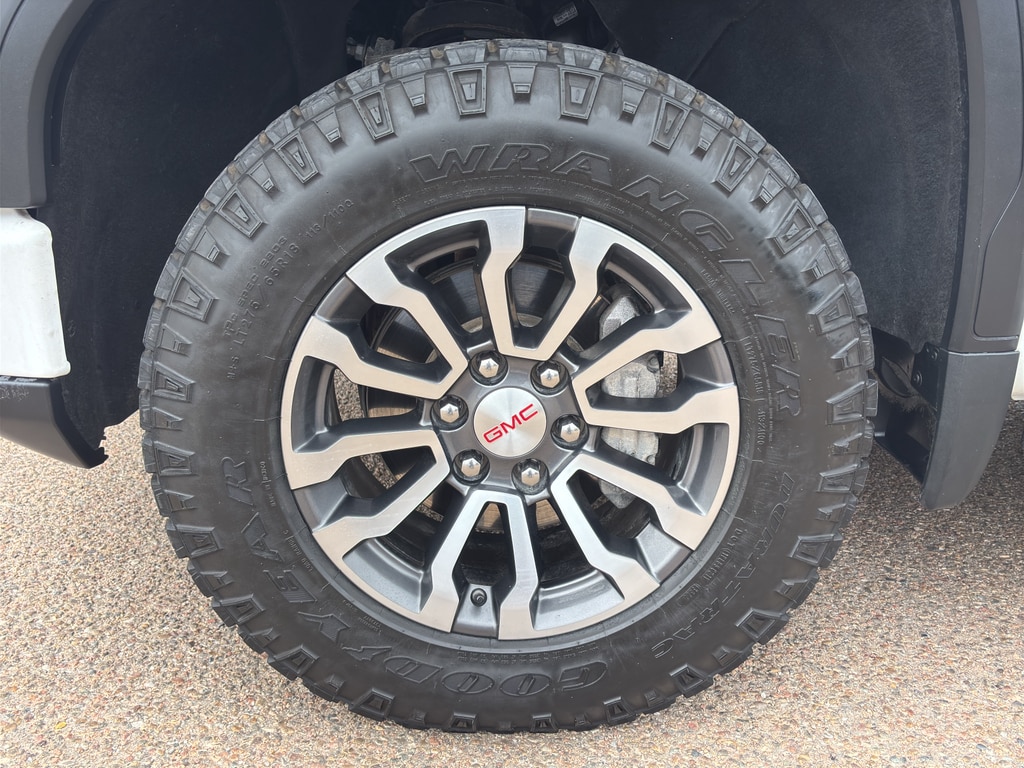 2023 GMC Sierra 1500 AT4 - Photo 19