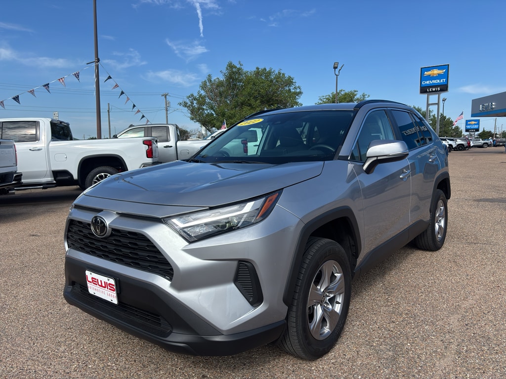 Used 2022 Toyota RAV4 XLE SUV