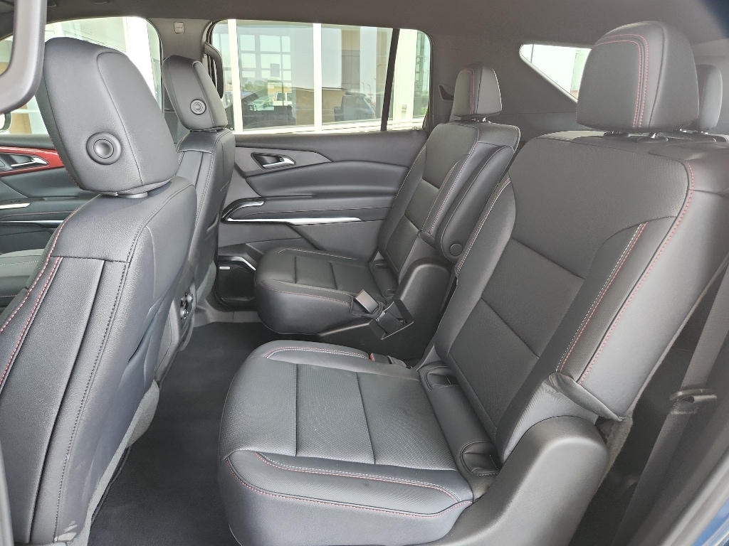 2026 Chevrolet Traverse Z71 - Photo 11