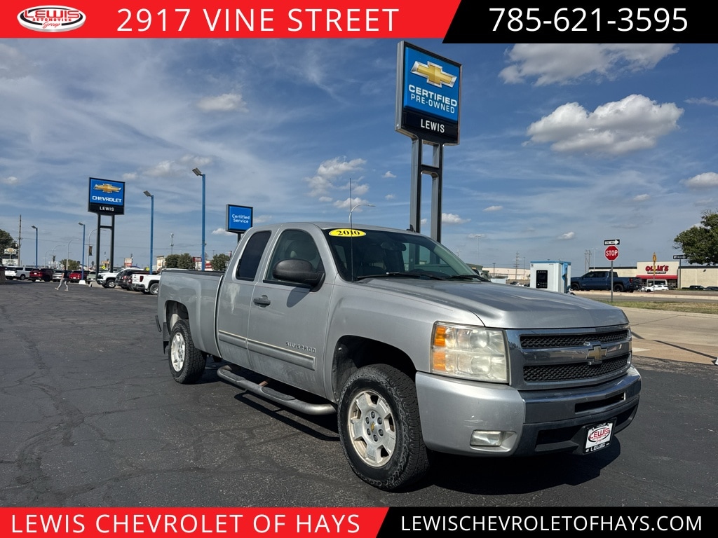 Used 2010 Chevrolet Silverado 1500 LT with VIN 1GCSCSE09AZ146379 for sale in Hays, KS