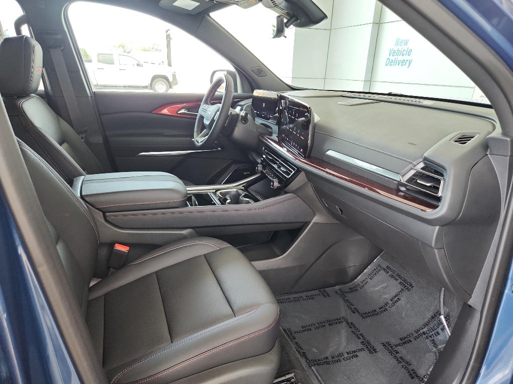 2026 Chevrolet Traverse Z71 - Photo 8