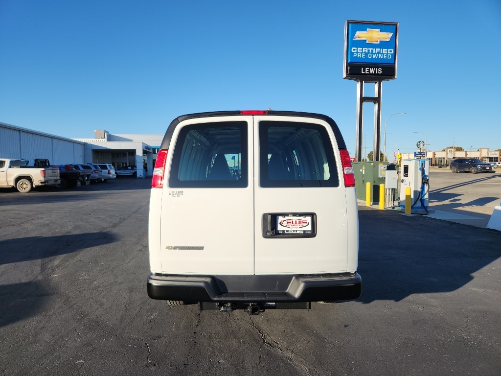 2025 Chevrolet Express Cargo Work Van - Photo 15