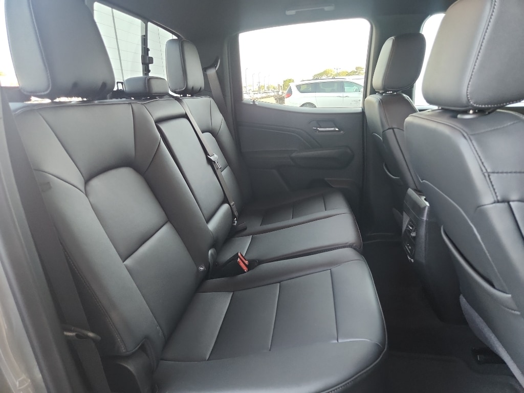2026 Chevrolet Colorado LT - Photo 13