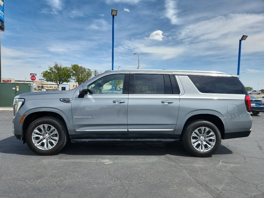 Used 2025 GMC Yukon XL Denali SUV