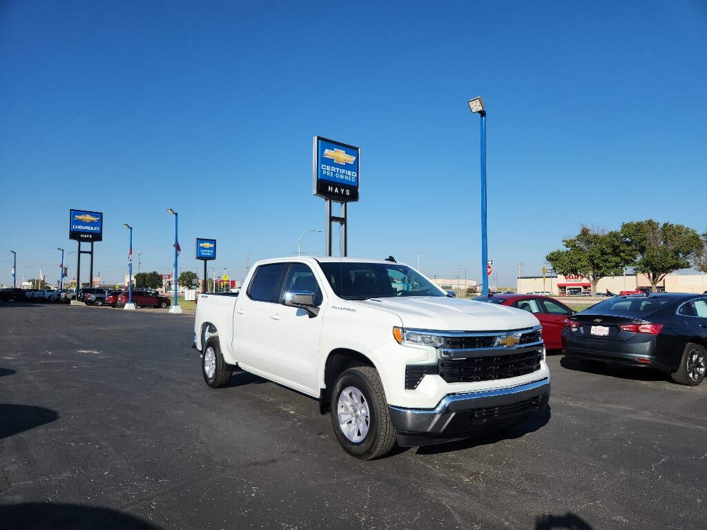 2026 Chevrolet Silverado 1500 LT's photo