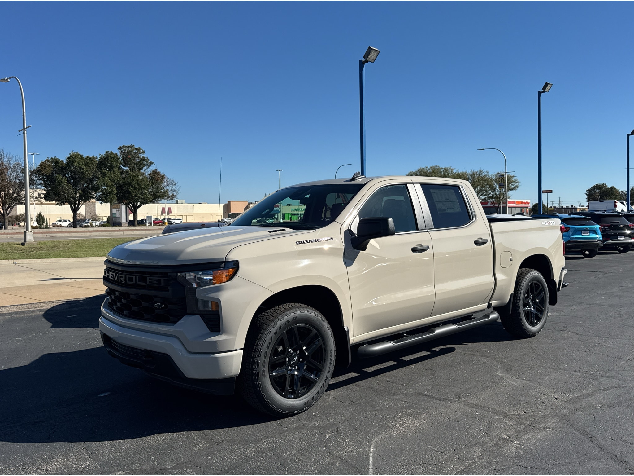 2026 Chevrolet Silverado 1500 Custom - Photo 7