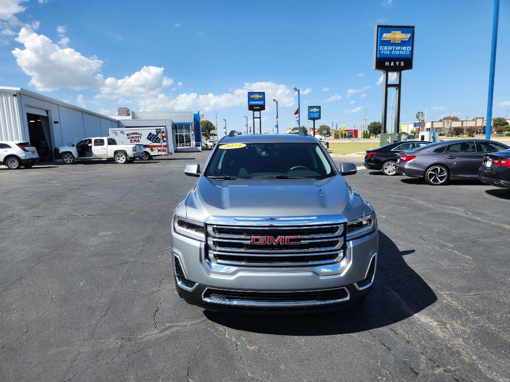 2023 Gmc Acadia SLE photo 2