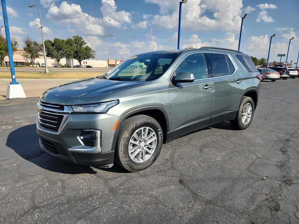 Used 2023 Chevrolet Traverse LT Cloth SUV