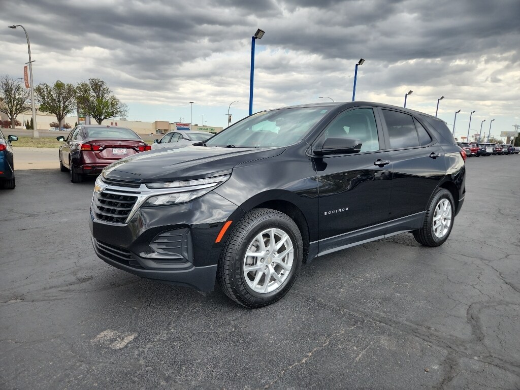 Used 2023 Chevrolet Equinox LS SUV