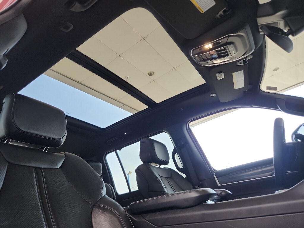 2024 Jeep Wagoneer Series III - Photo 7