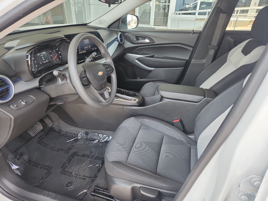 Used 2026 Chevrolet Trax LS SUV