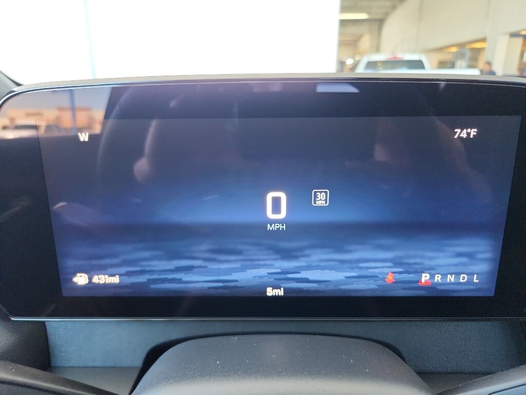 2026 Chevrolet Traverse photo 2