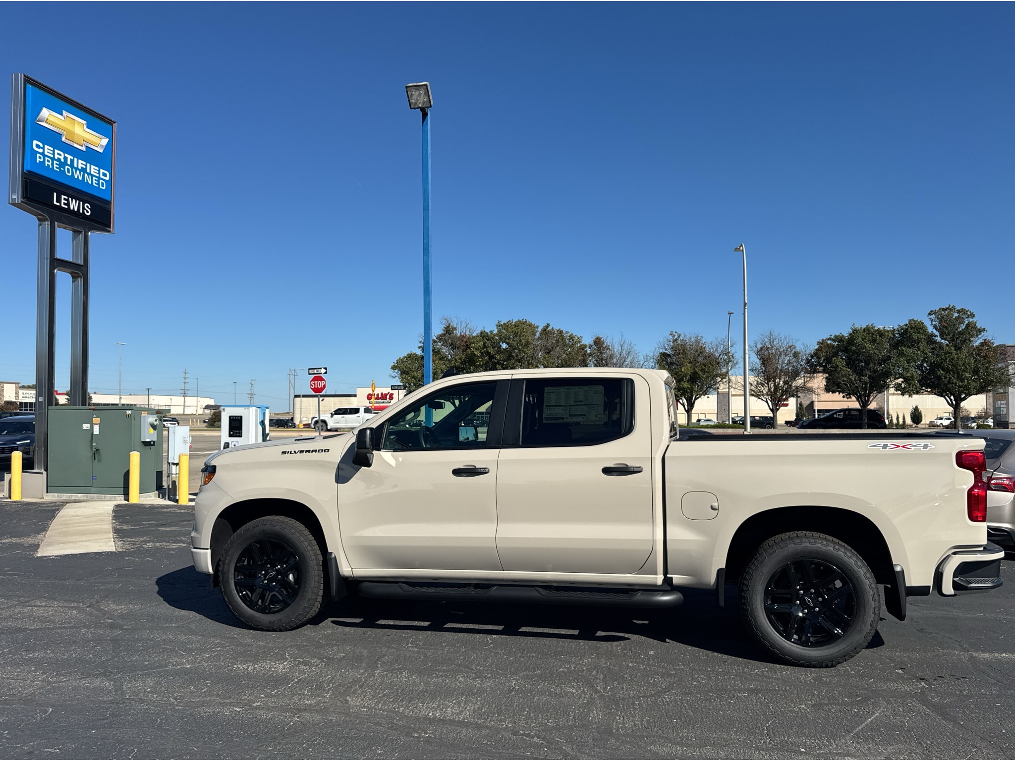 2026 Chevrolet Silverado 1500 Custom - Photo 6